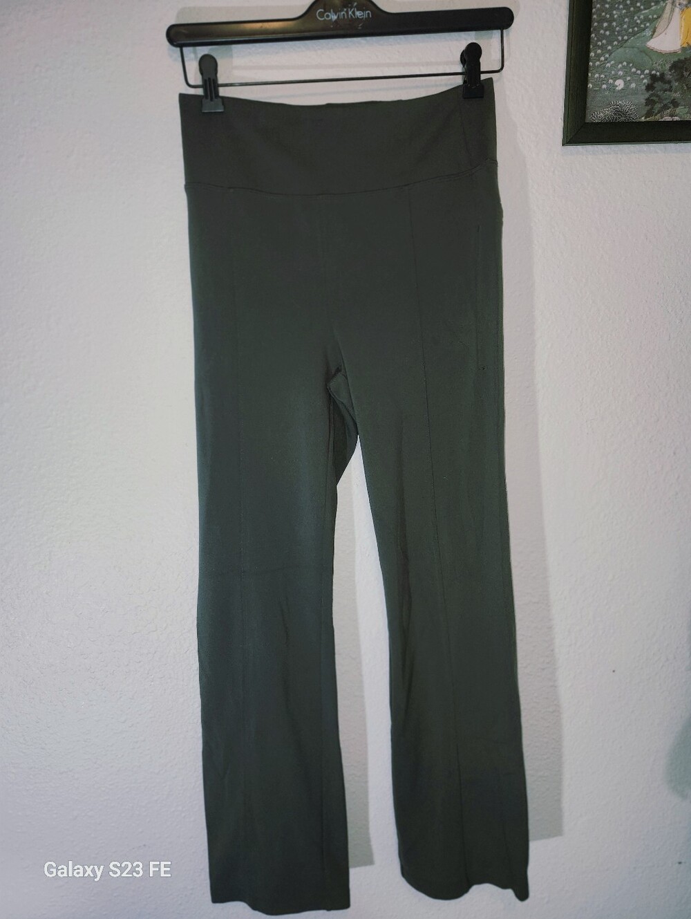 Athleta Delancy Straight Leg Pant In Army Green Size Small